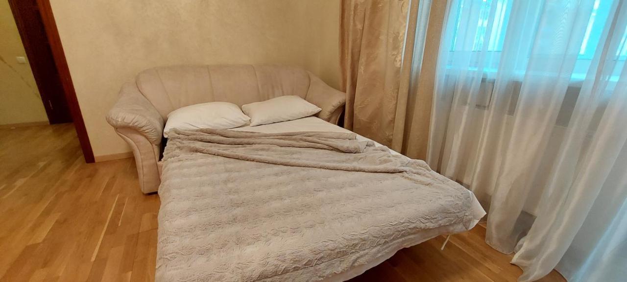 Елітні апартаменти біля ТРЦ Порт-сіті Луцк Экстерьер фото